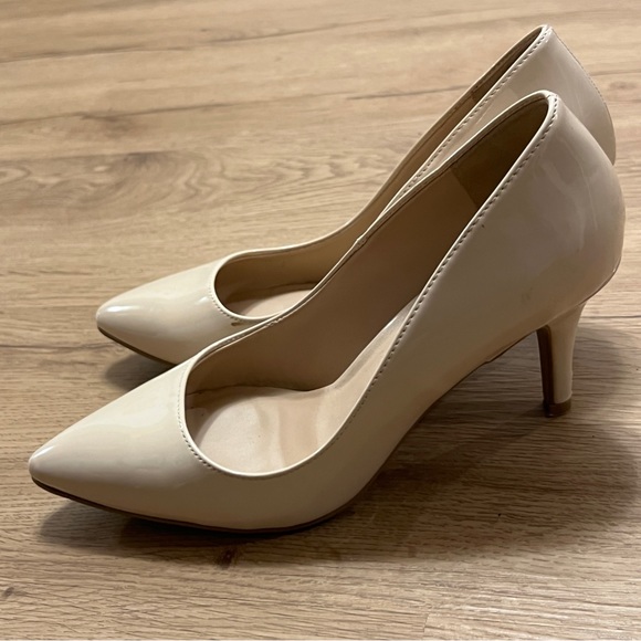 Kelly & Katie Womens Misha Tan Pumps Size 6.5 - Picture 2 of 10